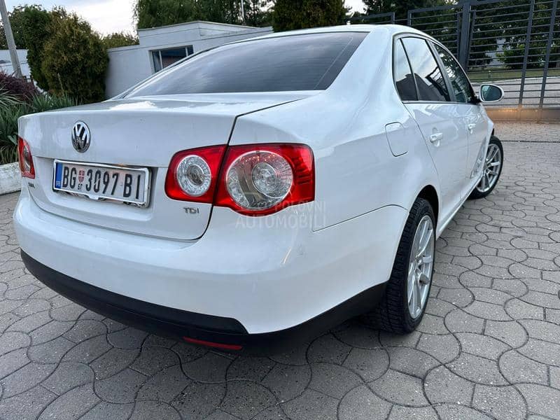 Volkswagen Jetta 1.9 TDI TekkRegg Volkswagen Jetta 1.9 TDI TekkRegg