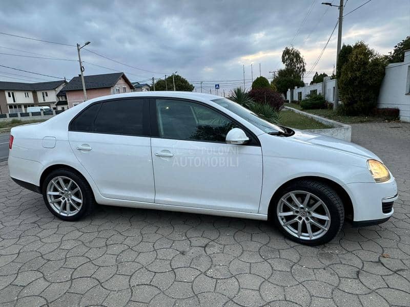 Volkswagen Jetta 1.9 TDI TekkRegg Volkswagen Jetta 1.9 TDI TekkRegg