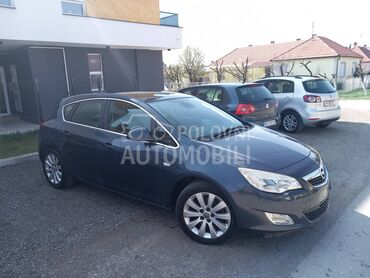 Opel Astra J 1.7 ECO FLEX COSMO