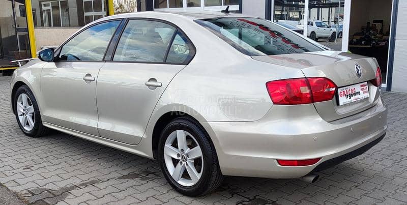 Volkswagen Jetta 1.6 TDI