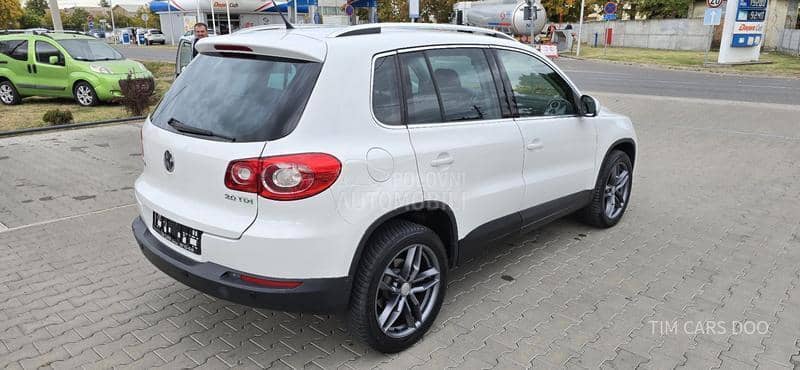 Volkswagen Tiguan 2.0TDI 4X4 KAMERA