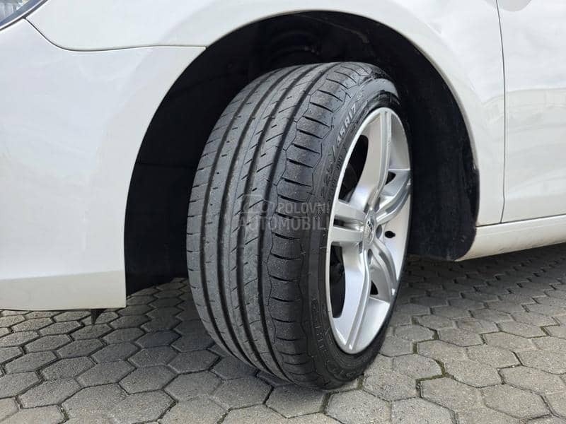 Volkswagen Golf 6 1.6 TDI