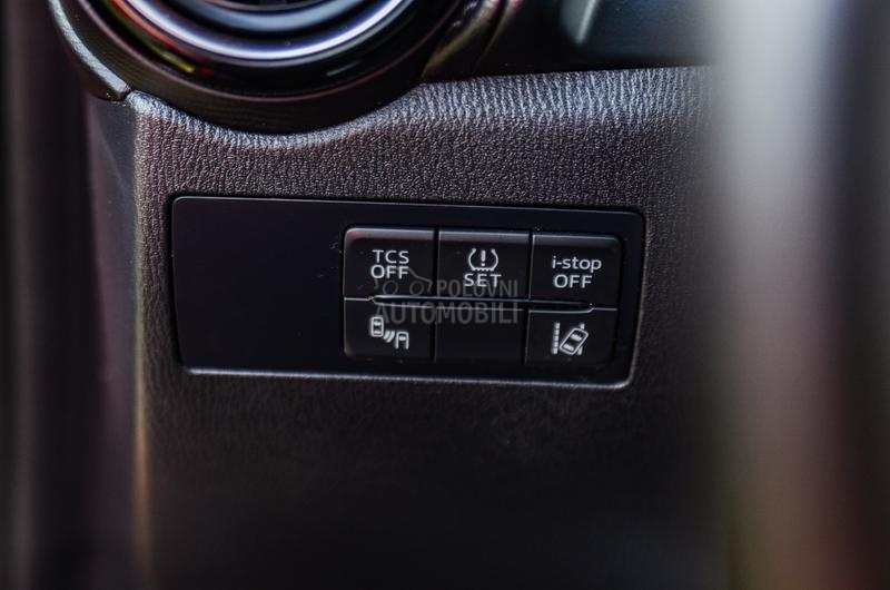 Mazda CX-3 2.0 skyactiv OPTIMUM Mazda CX-3 2.0 skyactiv OPTIMUM