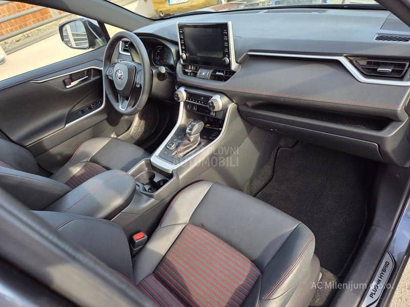 Toyota RAV 4 AWD Plug in hybrid