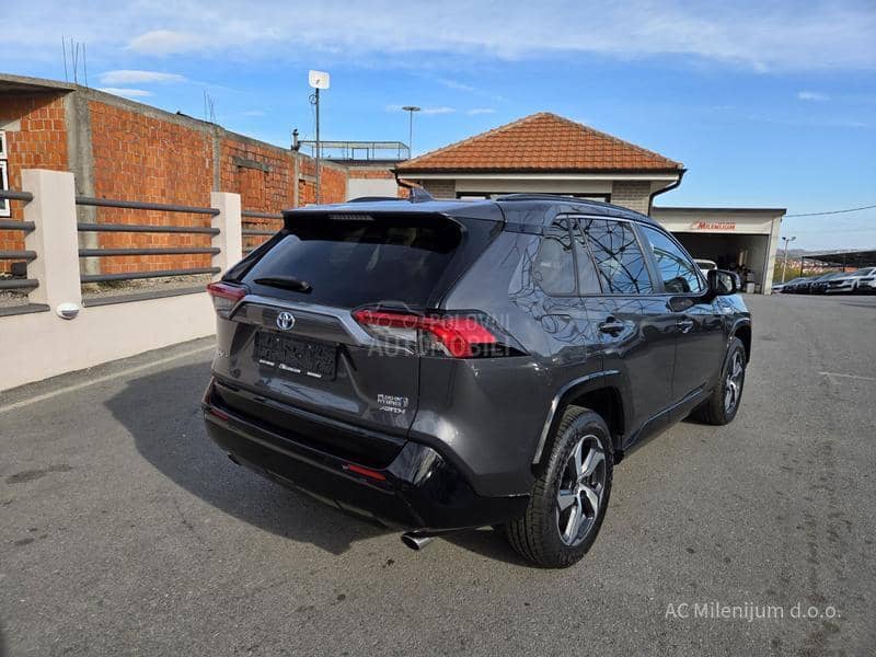 Toyota RAV 4 AWD Plug in hybrid
