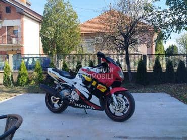 Honda CBR 600 f3