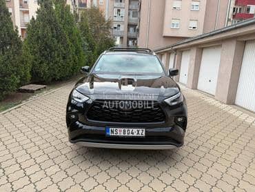 Toyota Highlander premium