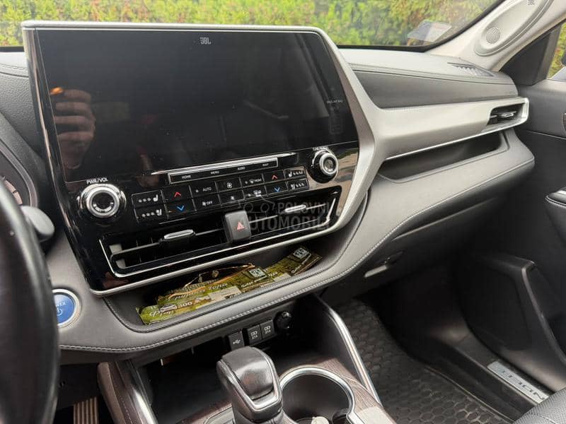 Toyota Highlander premium Toyota Highlander premium