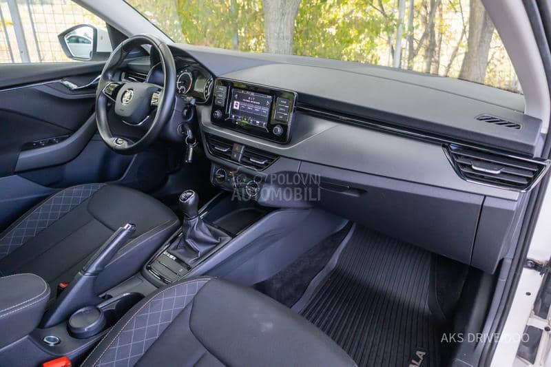 Škoda Scala 1.0 tsi parktronic