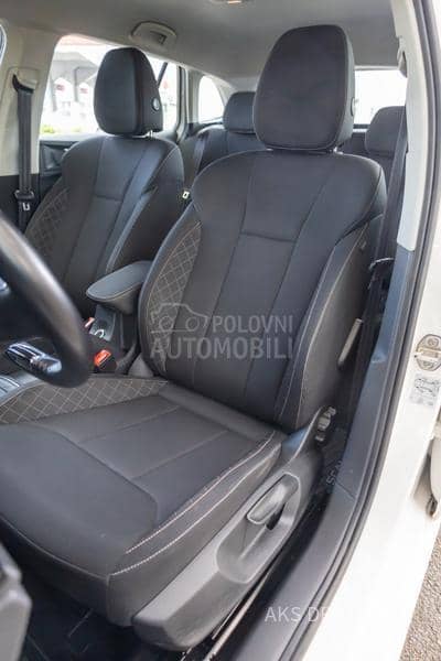 Škoda Scala 1.0 tsi parktronic