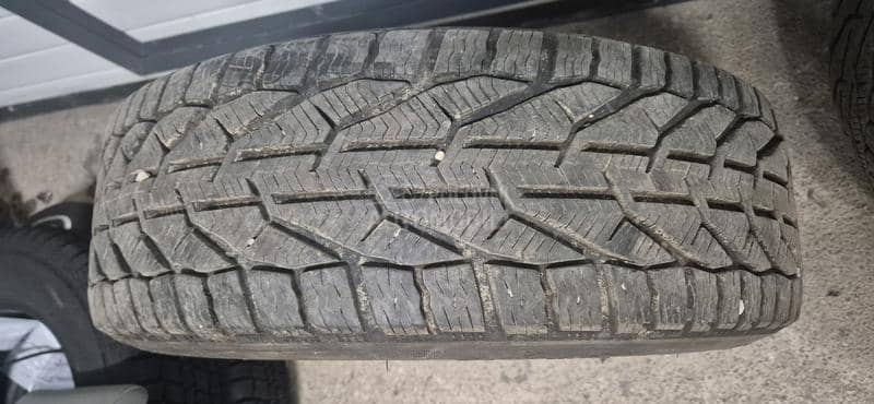 Tigar 205/55 R16 Zimska