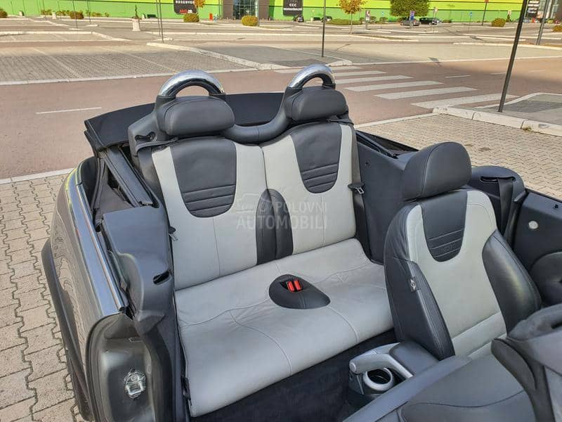 MINI Cooper S  MINI Cooper S