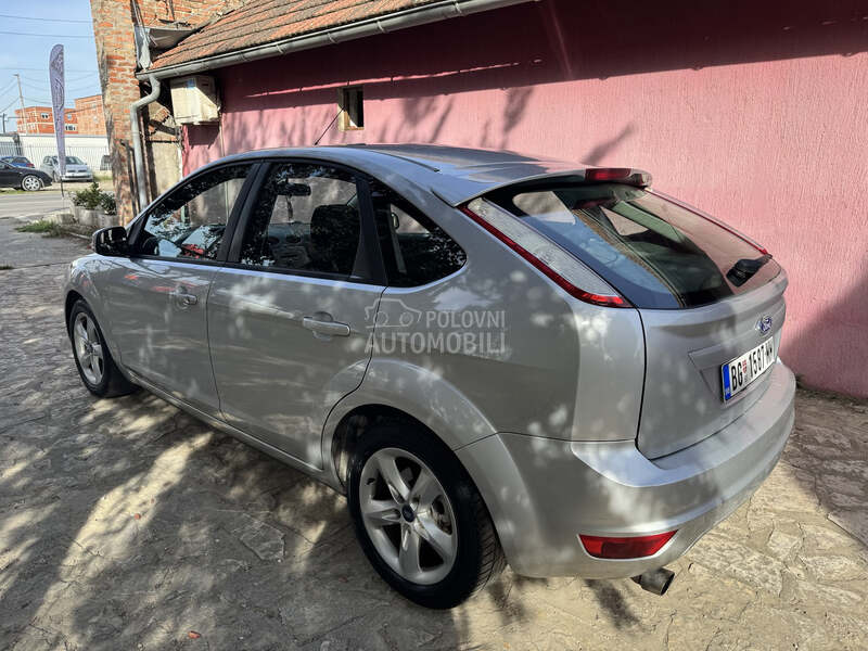 Ford Focus 1.6 16V Trend