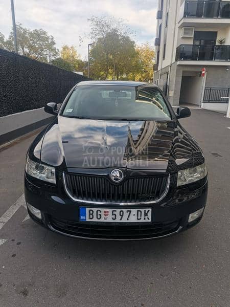 Škoda Superb 