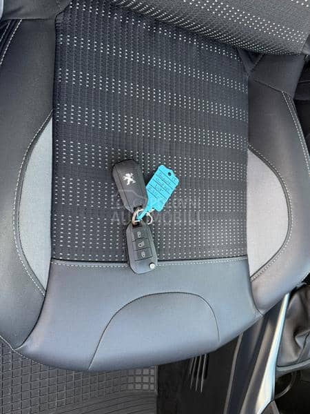 Peugeot 2008 1.6 e-hdi/A.L.L.U.R