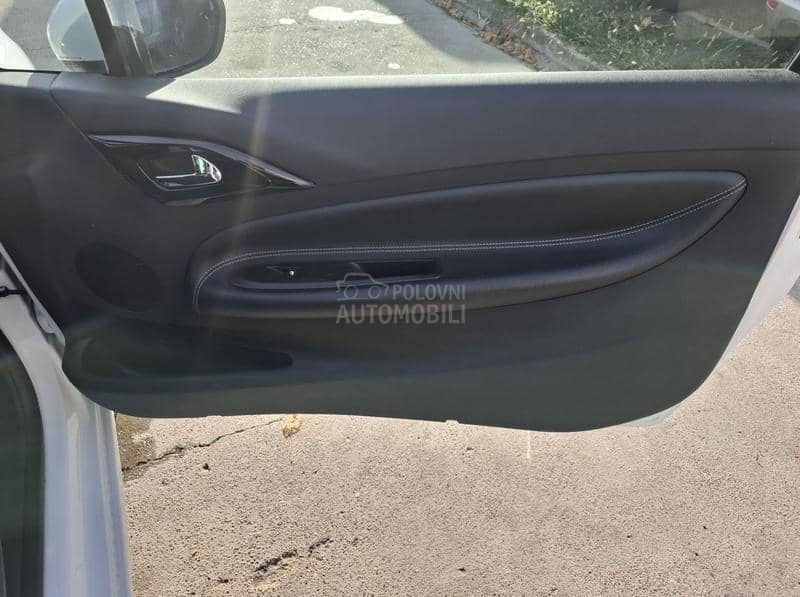 Citroen DS3 1.6 e hdi