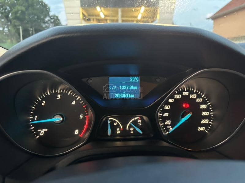 Ford Focus 1.6 Trend