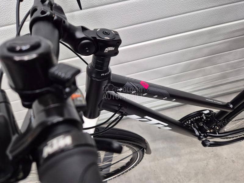 KTM Avenza Cross Vel.51 NOVO