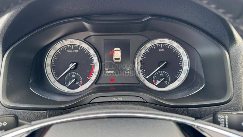 Škoda Karoq 2.0TDI STYLE Škoda Karoq 2.0TDI STYLE