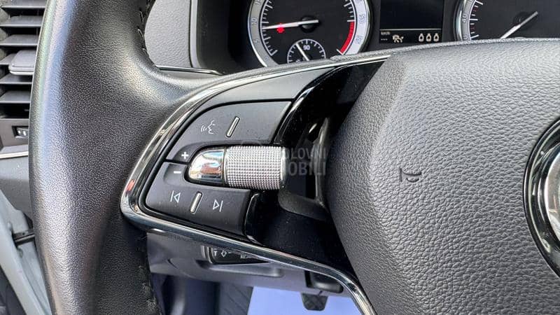 Škoda Karoq 2.0TDI STYLE Škoda Karoq 2.0TDI STYLE