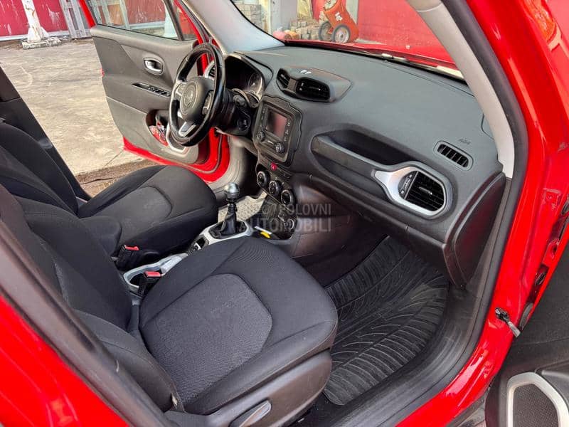 Jeep Renegade Kupljen nov u srbiji