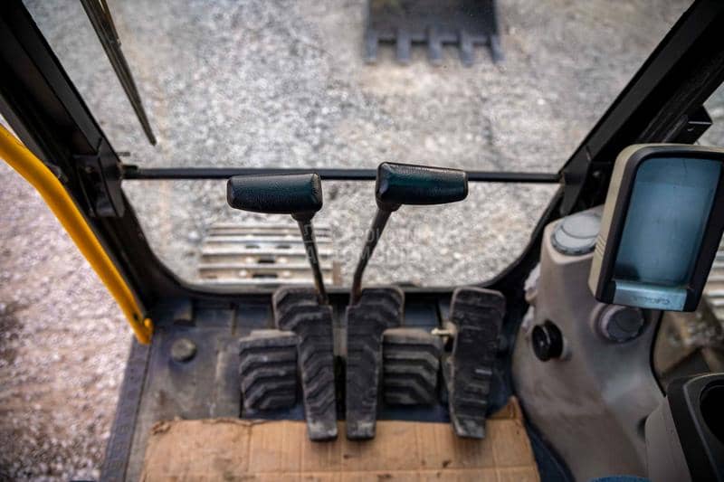 Volvo EC210CNL