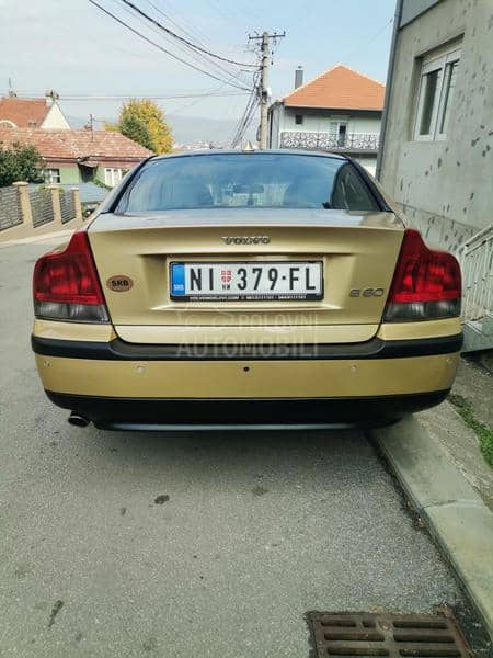 Volvo S60 