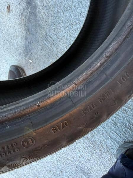 Continental 225/40 R18 Letnja