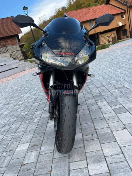 Honda Cbr 954