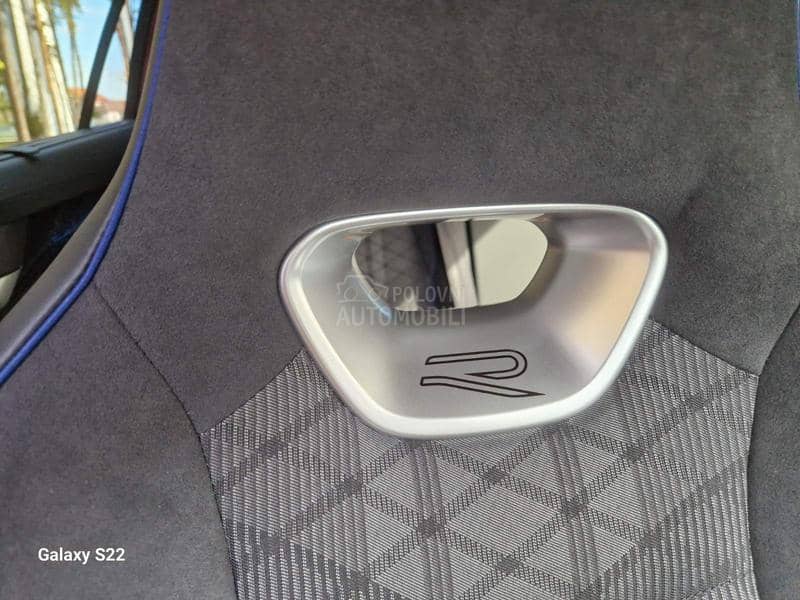 Volkswagen Passat B9 2.0 tdi R line