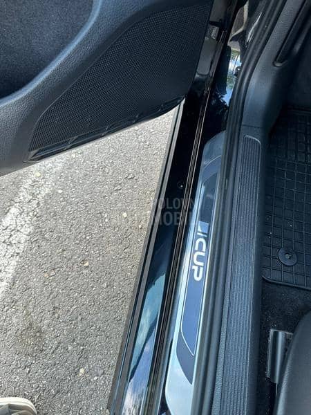 Volkswagen Golf 7 2.0 TDI Cup Edition