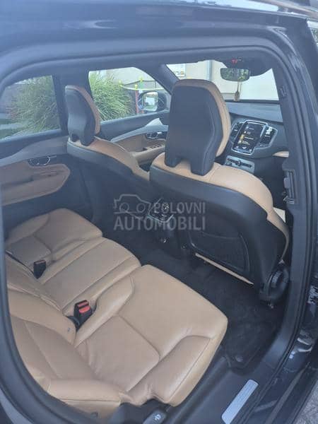 Volvo XC90  Volvo XC90