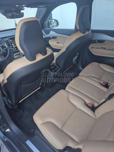 Volvo XC90  Volvo XC90