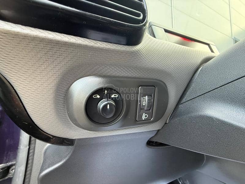 Citroen C4 Cactus 1.5HDI/PANO/6BRZ