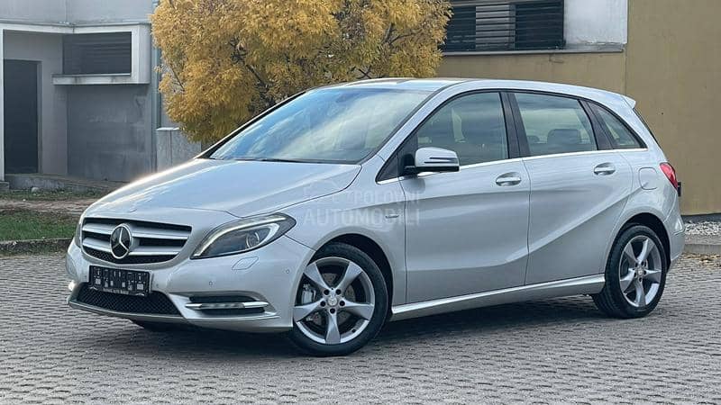 Mercedes Benz B 180 1.8CDI/AVANGARD Mercedes Benz B 180 1.8CDI/AVANGARD
