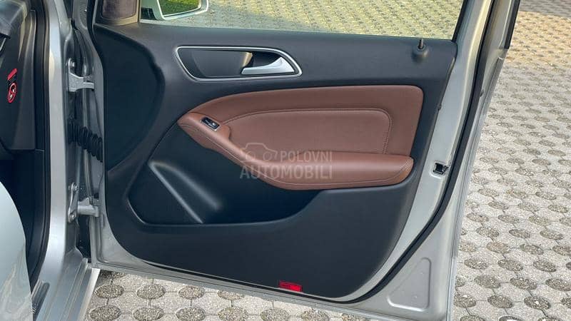 Mercedes Benz B 180 1.8CDI/AVANGARD Mercedes Benz B 180 1.8CDI/AVANGARD