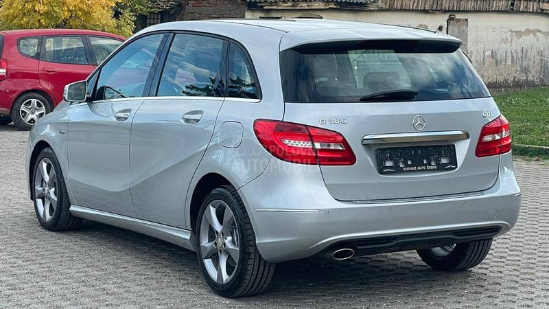 Mercedes Benz B 180 1.8CDI/AVANGARD Mercedes Benz B 180 1.8CDI/AVANGARD