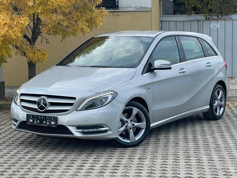 Mercedes Benz B 180 1.8CDI/AVANGARD Mercedes Benz B 180 1.8CDI/AVANGARD
