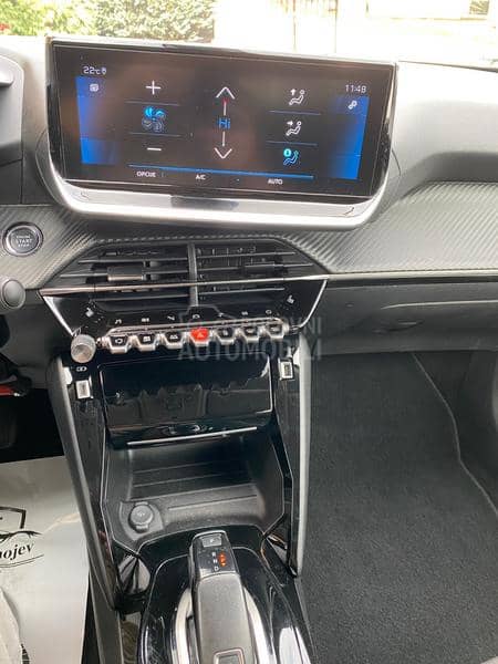 Peugeot 2008 1.2 ALLURE VIR AUT