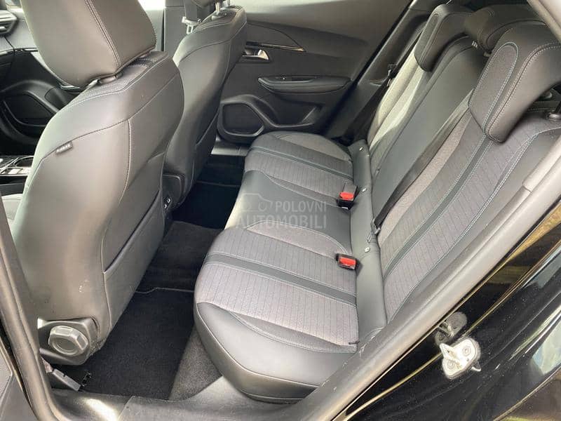 Peugeot 2008 1.2 ALLURE VIR AUT