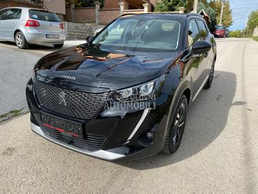 Peugeot 2008 1.2 ALLURE VIR AUT