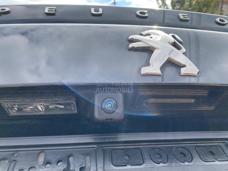 Peugeot 2008 1.2 ALLURE VIR AUT