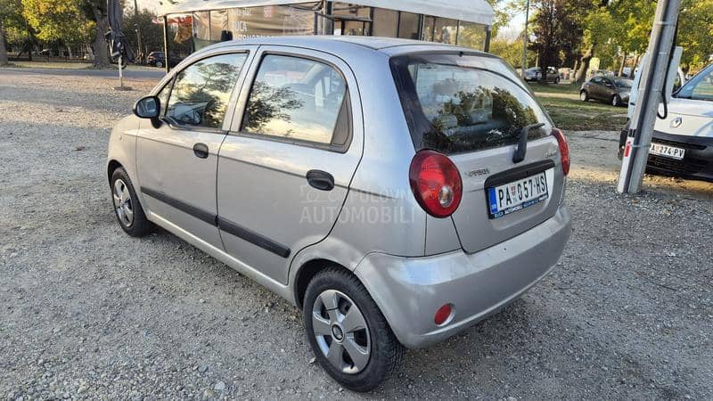 Chevrolet Spark 