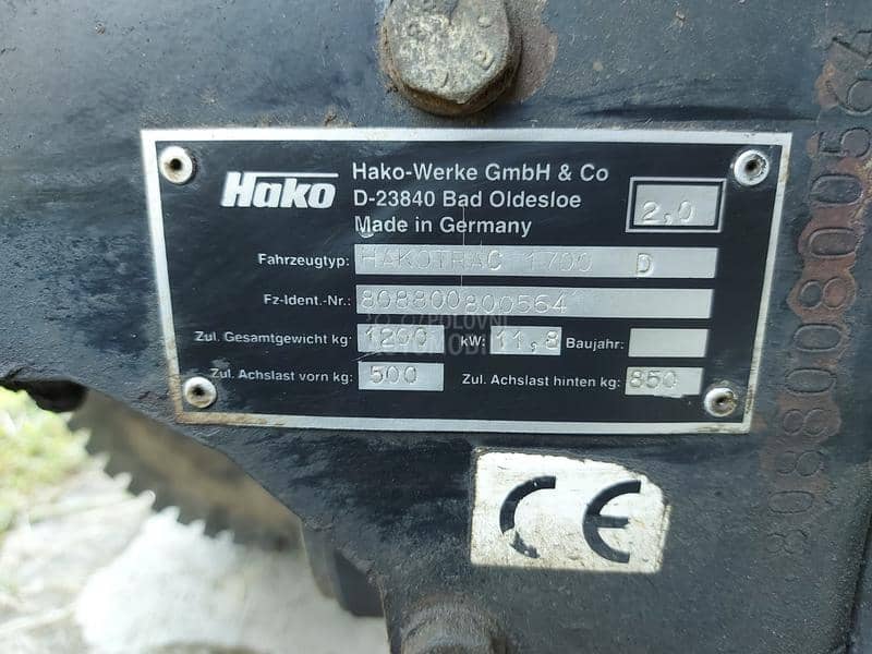 Hako track 1700