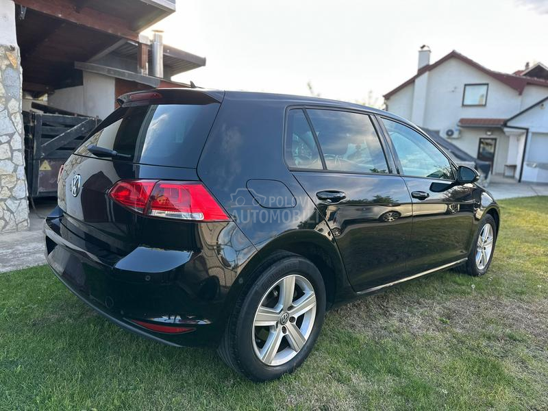 Volkswagen Golf 7 1.6TDI/HighLine/Led