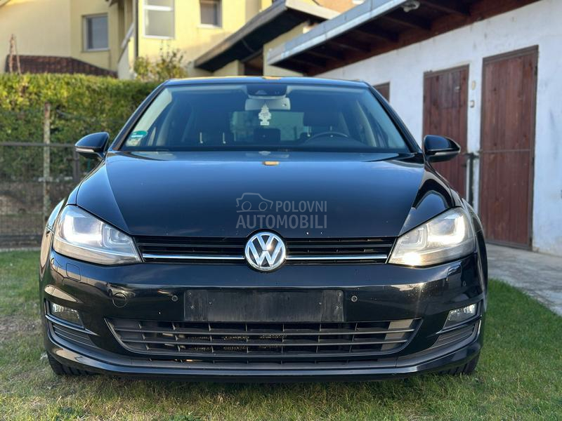 Volkswagen Golf 7 1.6TDI/HighLine/Led