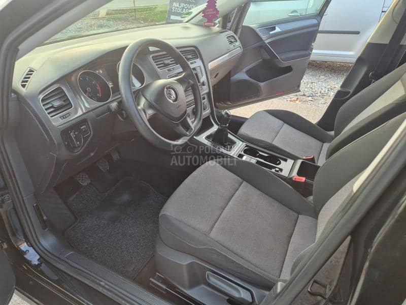 Volkswagen Golf 6 1.2 b