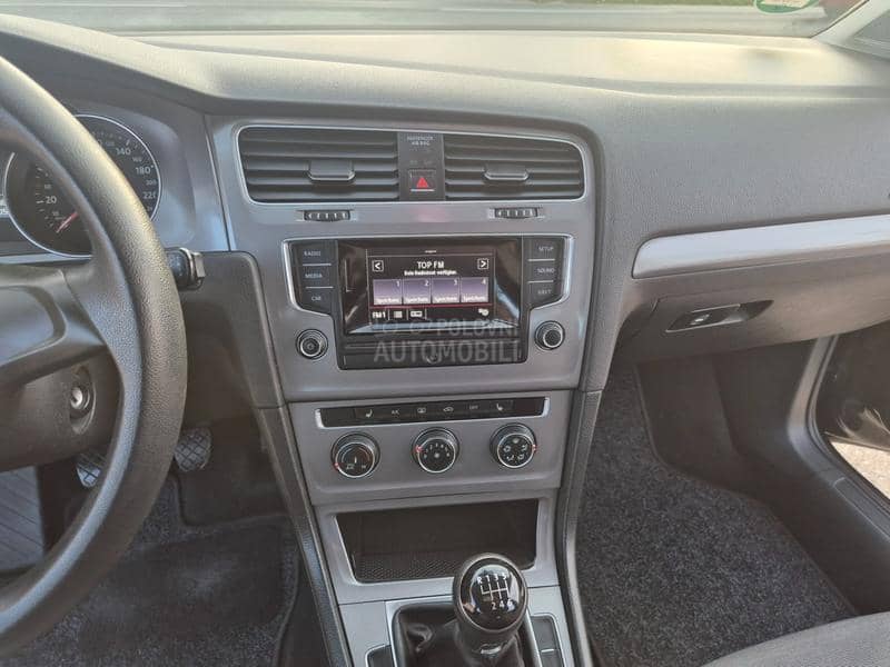 Volkswagen Golf 6 1.2 b