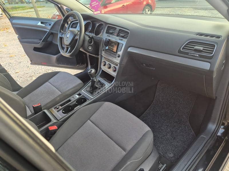Volkswagen Golf 6 1.2 b