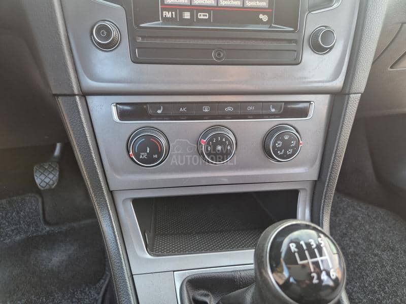 Volkswagen Golf 6 1.2 b